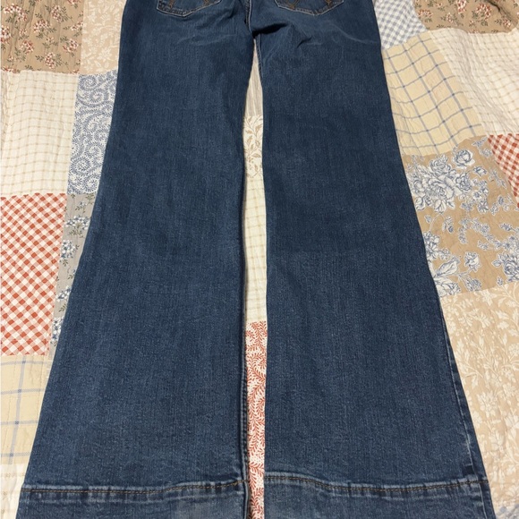 Girls Wrangler jeans, size 14. Trouser style - Picture 3 of 4